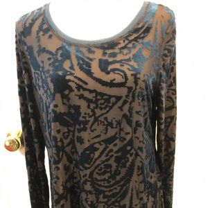 Simply Vera L NWOT Crushed velvet top